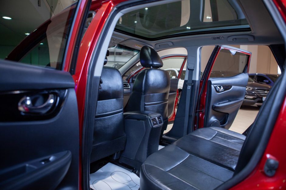 Nissan Qashqai, 2.0 л, Вариатор, 2017 фото 8