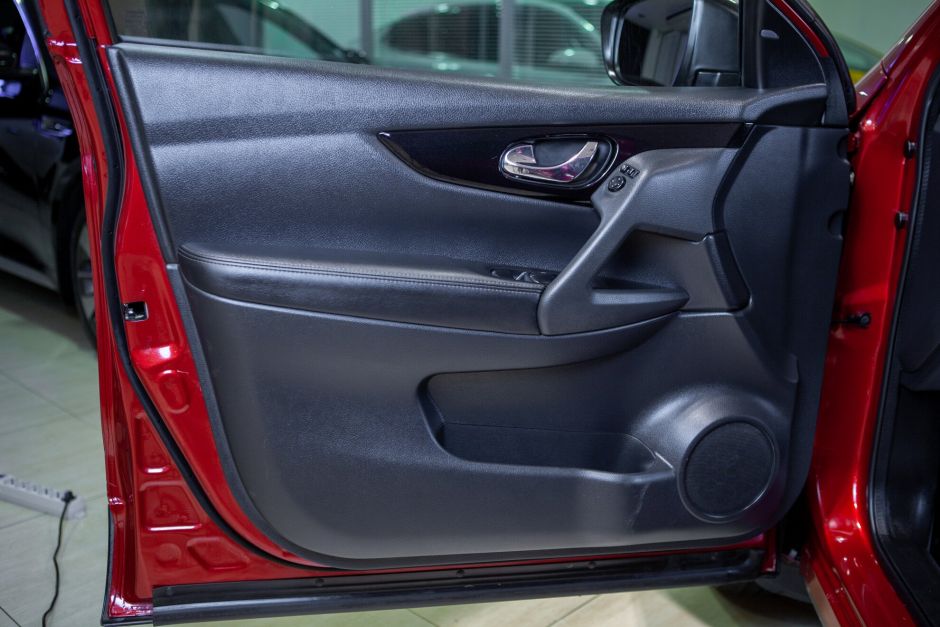 Nissan Qashqai, 2.0 л, Вариатор, 2017 фото 10