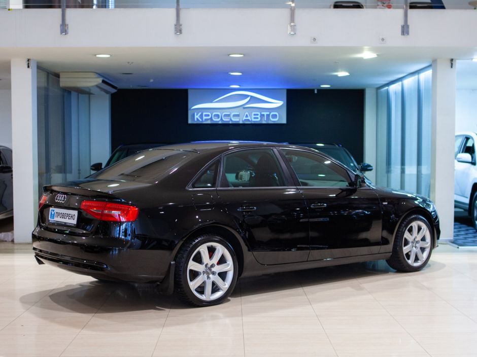 Audi A4, 1.8 л, Вариатор, 2012 фото 4
