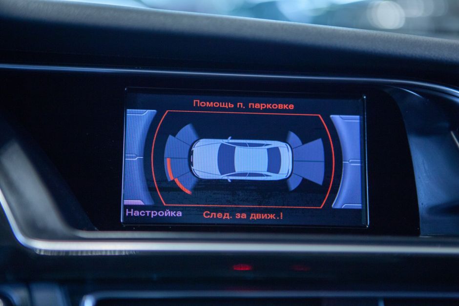 Audi A4, 1.8 л, Вариатор, 2012 фото 12