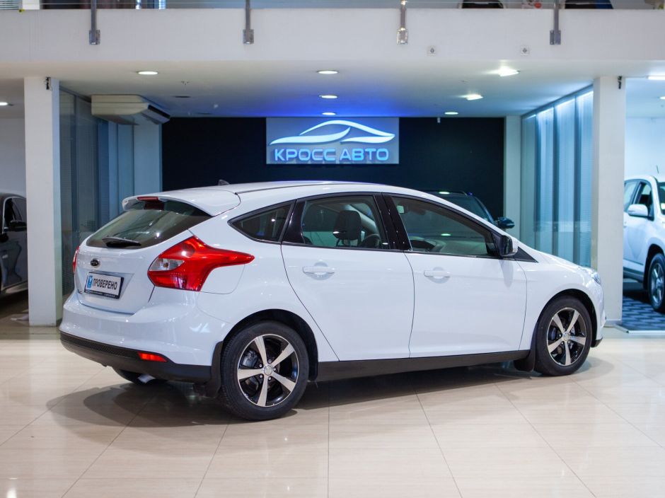 Ford Focus, 1.6 л, Робот, 2013 фото 4