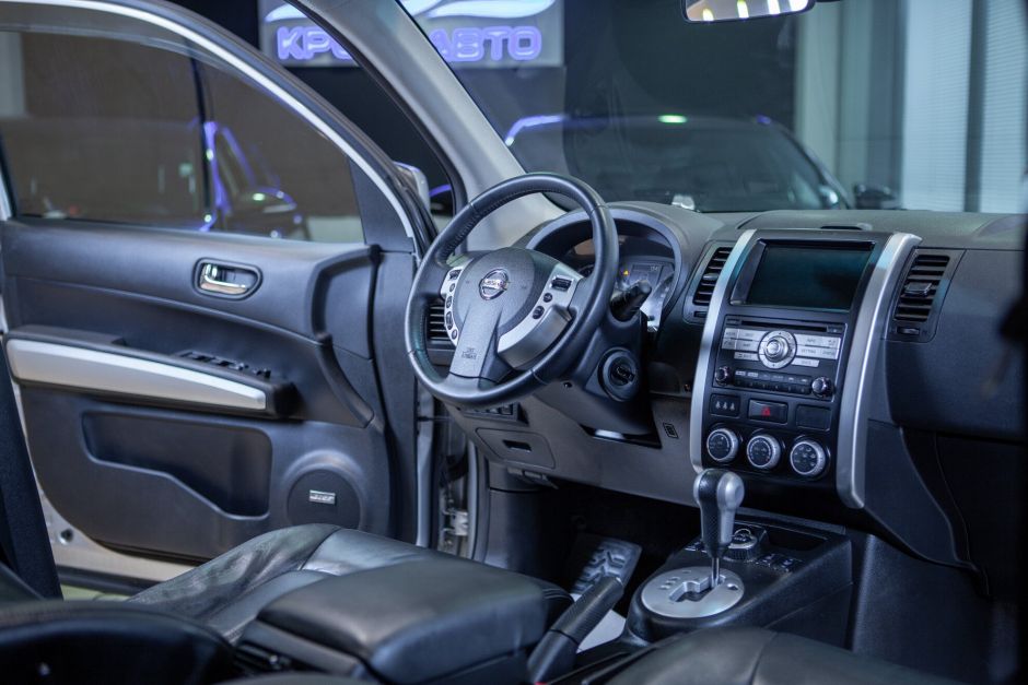 Nissan X-Trail, 2.5 л, Вариатор, 2012 фото 7