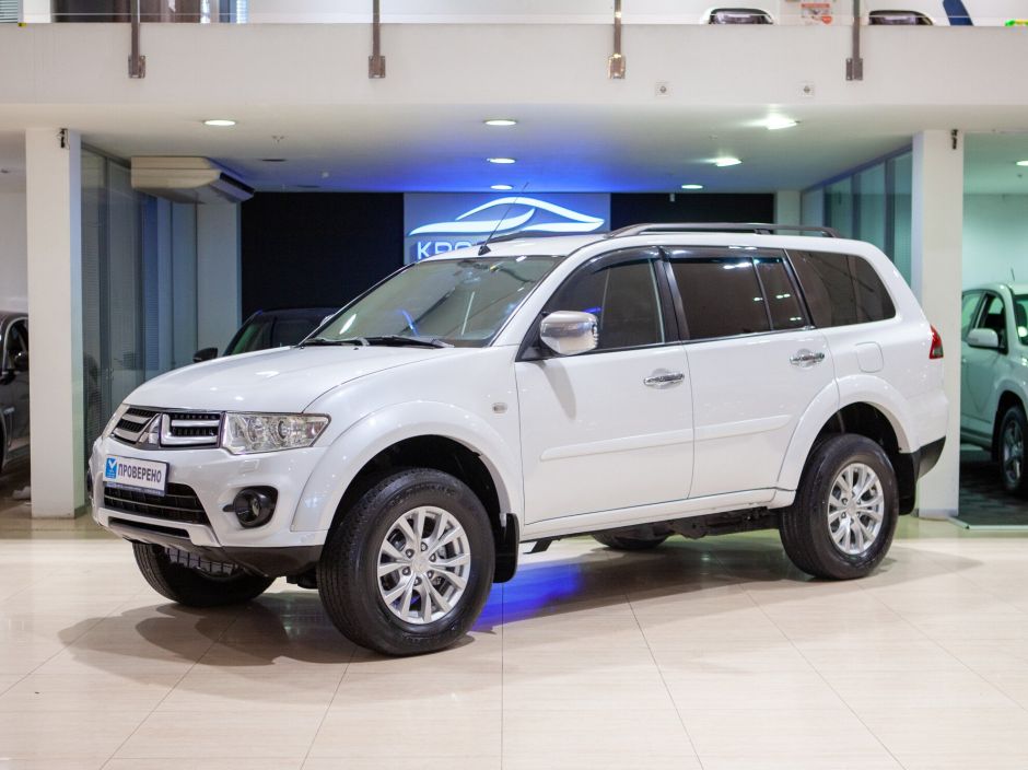Mitsubishi Pajero Sport, 2.5 л, АТ, 2013 фото 3