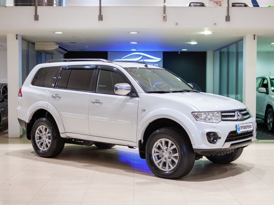 Mitsubishi Pajero Sport, 2.5 л, АТ, 2013 фото 5
