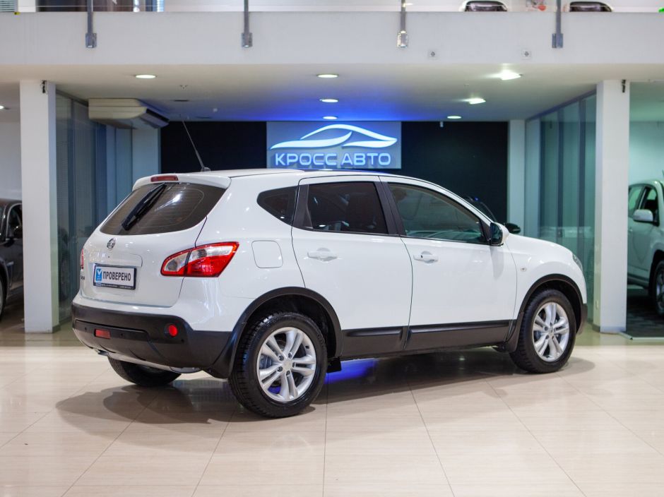 Nissan Qashqai, 1.6 л, Вариатор, 2012 фото 4