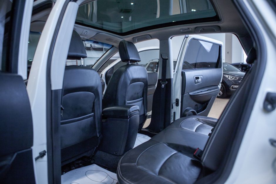 Nissan Qashqai, 1.6 л, Вариатор, 2012 фото 8