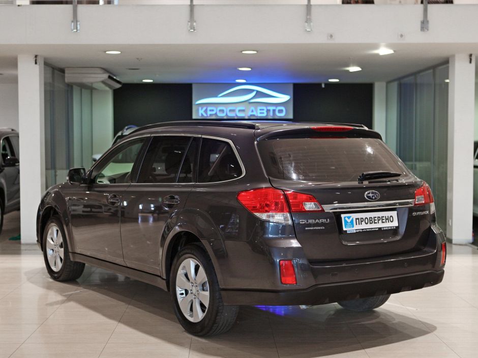 Subaru Outback, 2.5 л, Вариатор, 2011 фото 4