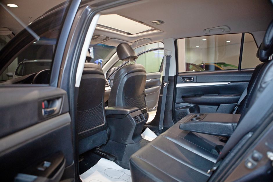 Subaru Outback, 2.5 л, Вариатор, 2011 фото 8