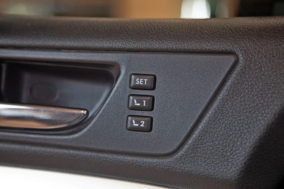 Subaru Outback, 2.5 л, Вариатор, 2011 фото 11