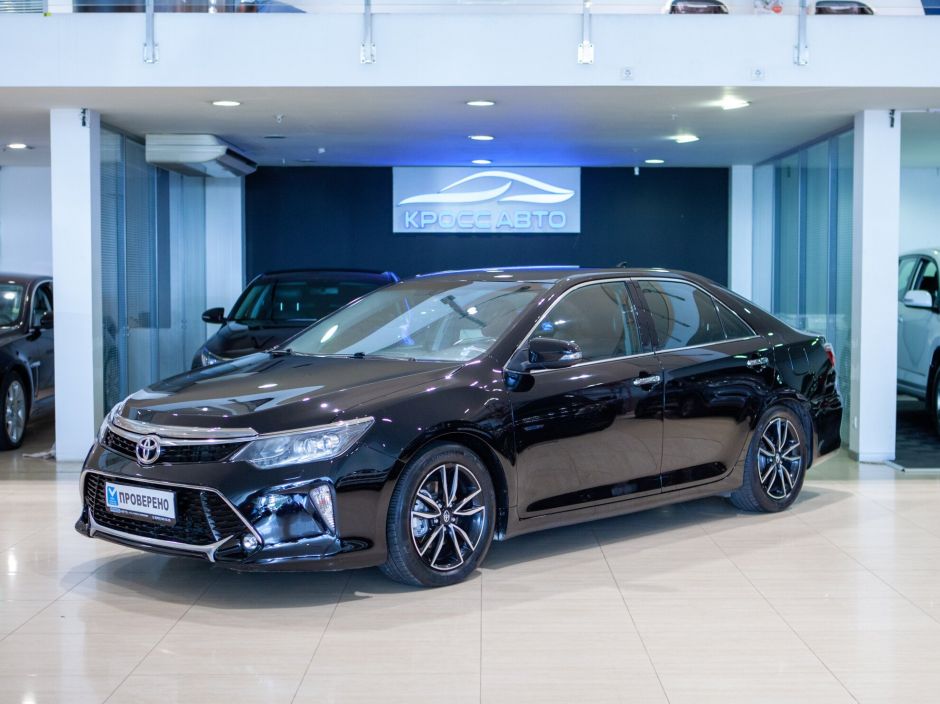 Toyota Camry, 2.5 л, АТ, 2017 фото 3