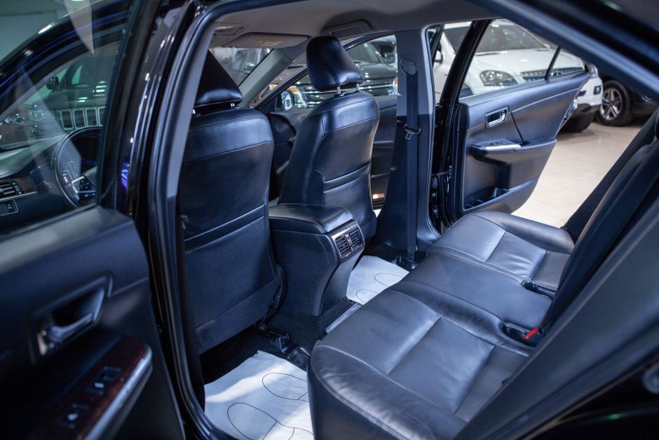 Toyota Camry, 2.5 л, АТ, 2017 фото 9