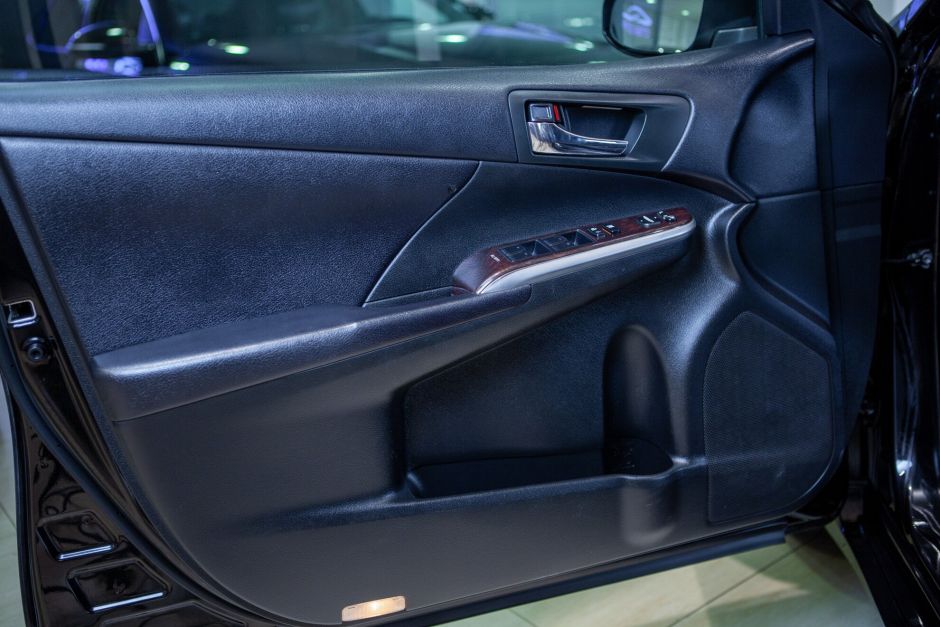 Toyota Camry, 2.5 л, АТ, 2017 фото 12