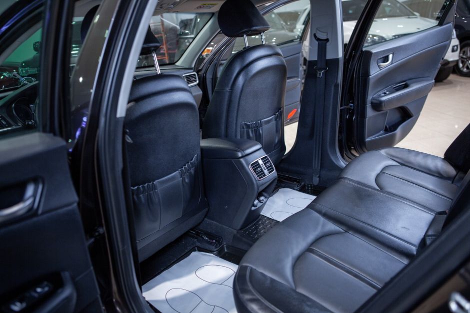 Kia Optima, 2.4 л, АТ, 2018 фото 8