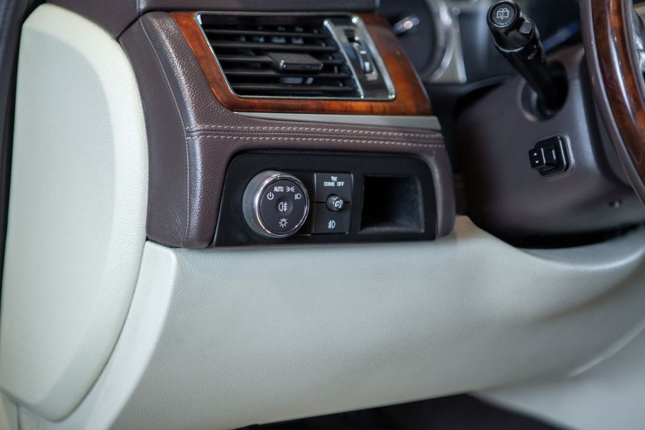 Cadillac Escalade, 6.2 л, АТ, 2011 фото 15