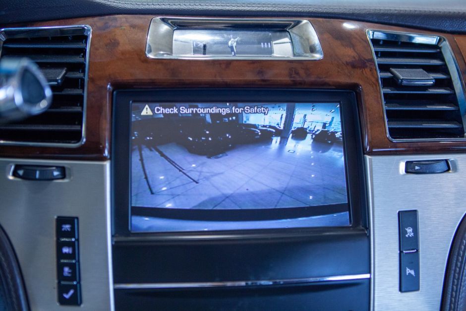 Cadillac Escalade, 6.2 л, АТ, 2011 фото 18