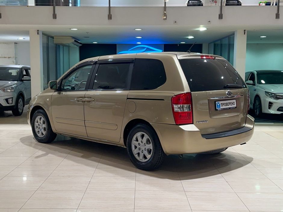 Kia Carnival, 3.0 л, АТ, 2008 фото 6