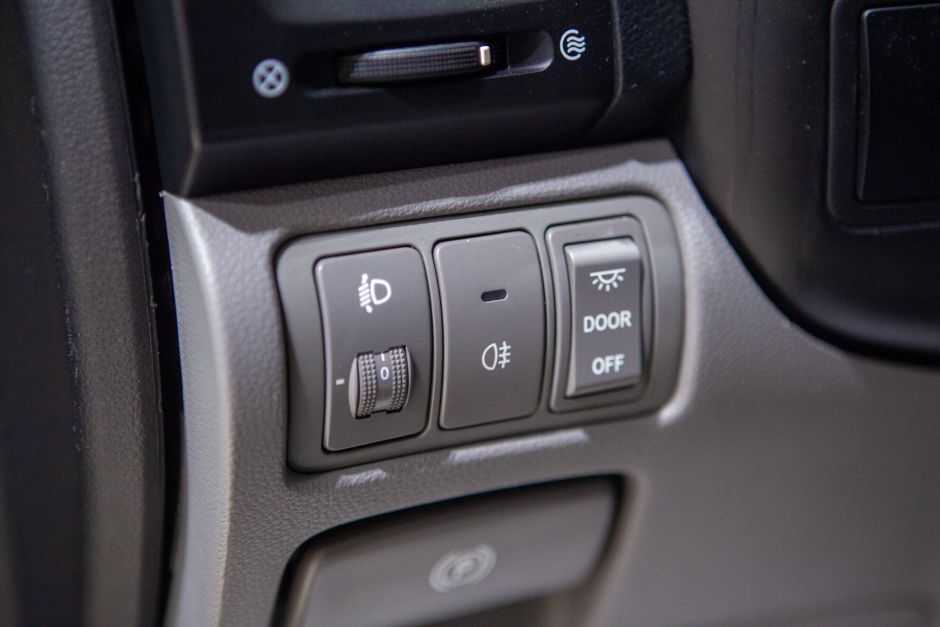 Kia Carnival, 3.0 л, АТ, 2008 фото 11