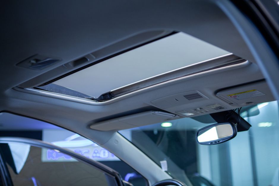 Mazda CX-7, 2.3 л, АТ, 2011 фото 8