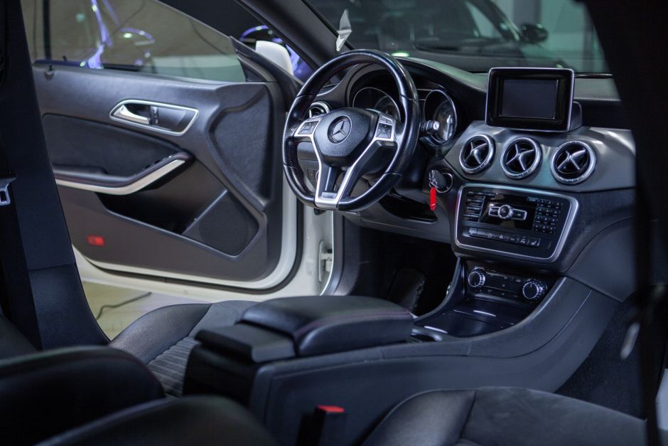 Mercedes-Benz CLA-класс, 1.6 л, Робот, 2013 фото 7