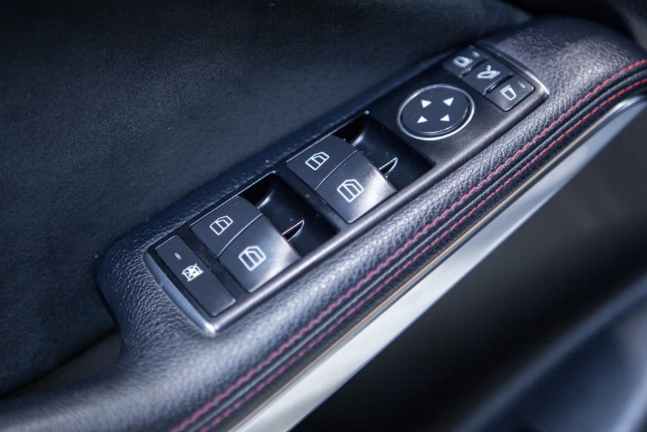 Mercedes-Benz CLA-класс, 1.6 л, Робот, 2013 фото 2