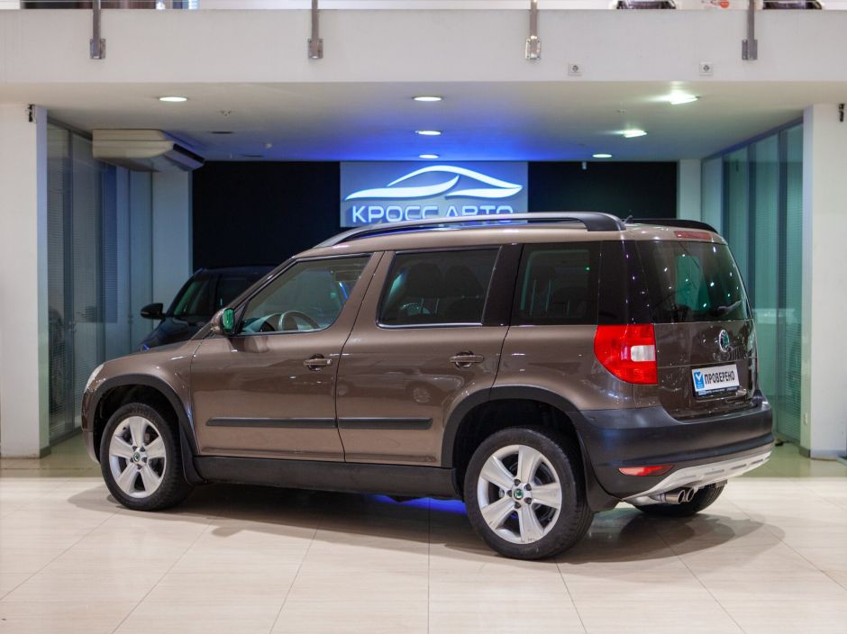 Skoda Yeti, 1.8 л, Робот, 2012 фото 6