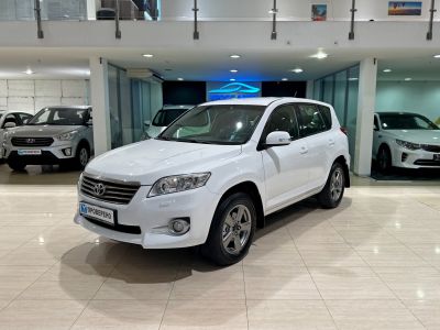 Toyota RAV4, 2.0 л, CVT, 2012 фото 3