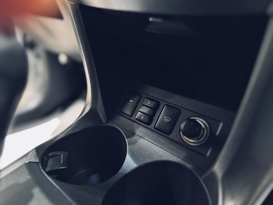 Toyota RAV4, 2.0 л, Вариатор, 2012 фото 15