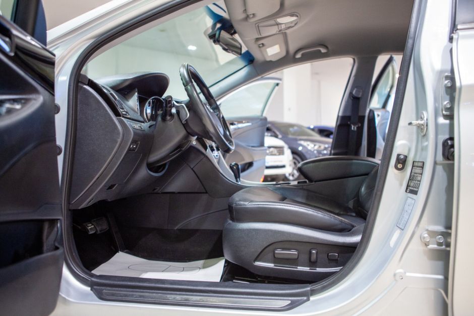 Hyundai Sonata, 2.0 л, АТ, 2011 фото 12