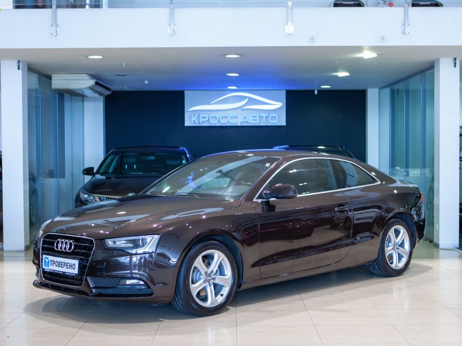 Audi A5, 1.8 л, Вариатор, 2013 фото 3