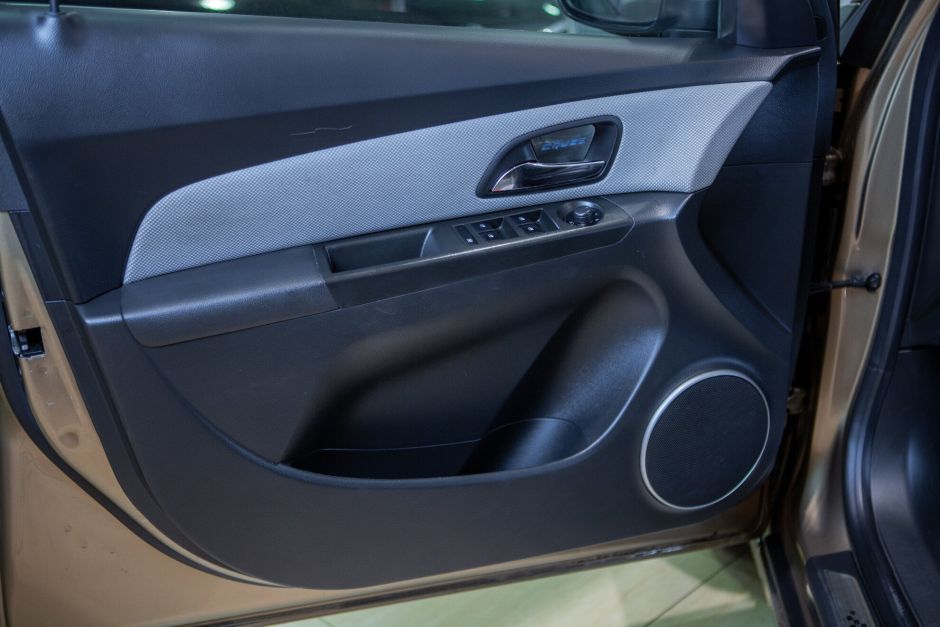 Chevrolet Cruze, 1.8 л, АТ, 2013 фото 10