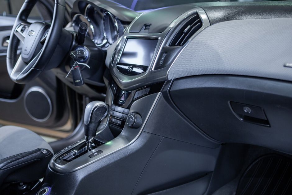 Chevrolet Cruze, 1.8 л, АТ, 2013 фото 2