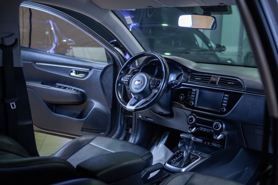 Kia Rio X-Line, 1.6 л, АТ, 2019 фото 10
