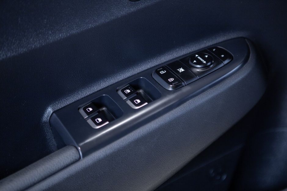 Kia Rio X-Line, 1.6 л, АТ, 2019 фото 12