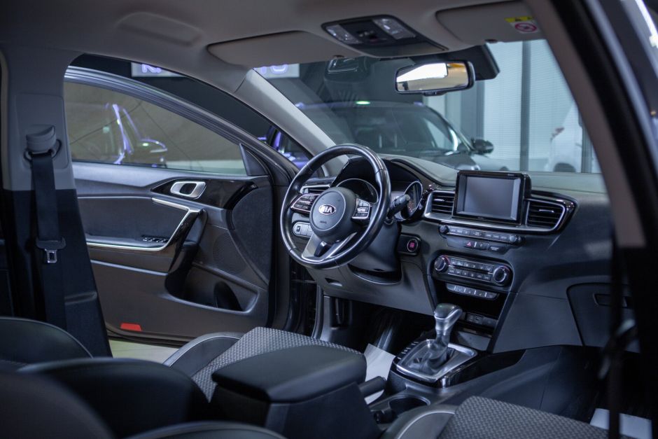 Kia Ceed, 1.6 л, АТ, 2019 фото 7
