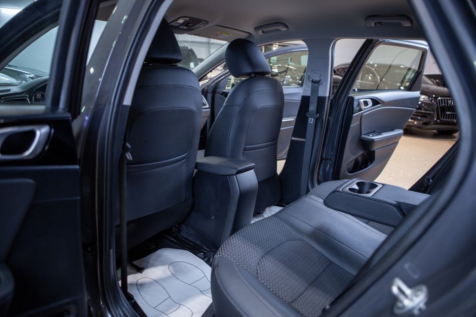 Kia Ceed, 1.6 л, АТ, 2019 фото 9