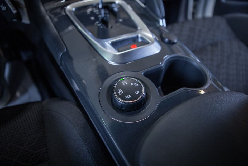 Peugeot 3008, 1.6 л, АТ, 2016 фото 2