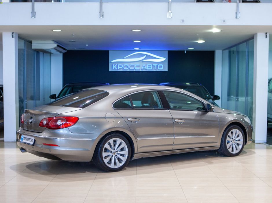 Volkswagen Passat CC, 1.8 л, Робот, 2010 фото 4