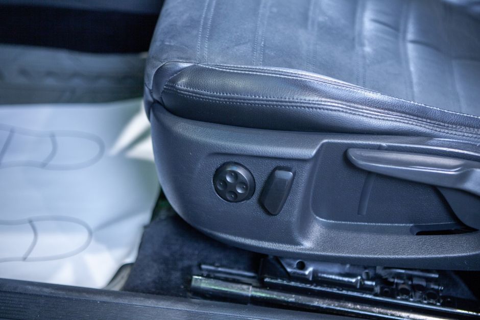 Volkswagen Passat CC, 1.8 л, Робот, 2010 фото 11