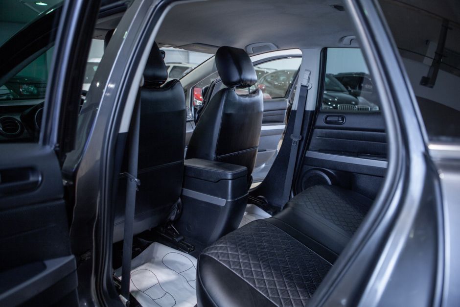 Mazda CX-7, 2.5 л, АТ, 2011 фото 8