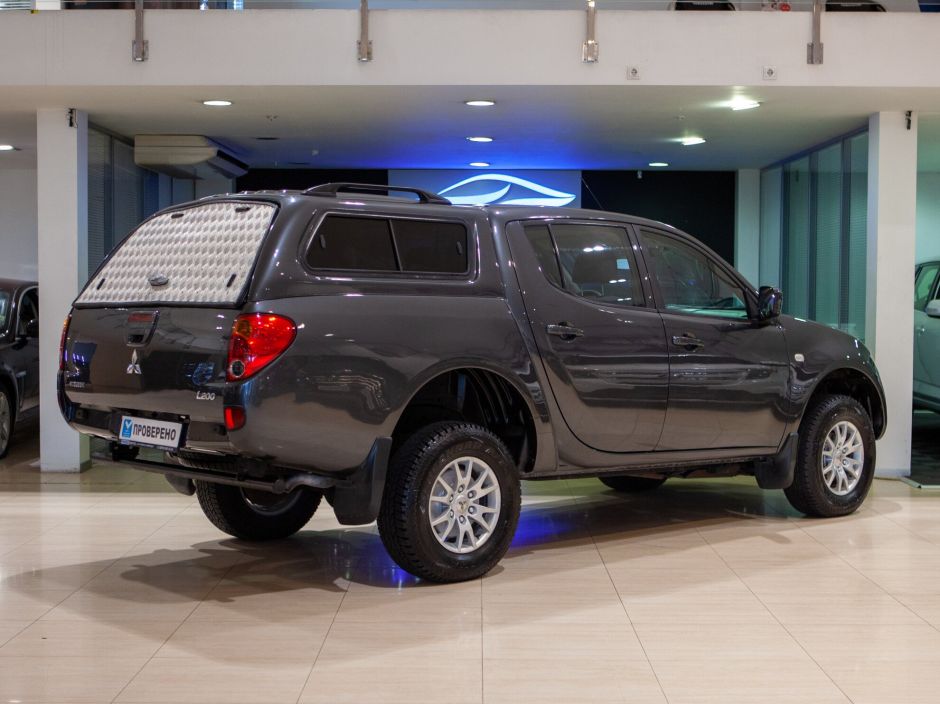 Mitsubishi L200, 2.4 л, МТ, 2010 фото 4