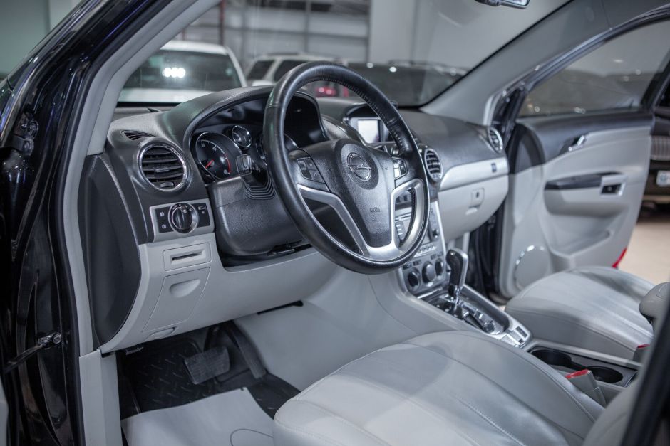 Opel Antara, 2.2 л, АТ, 2013 фото 7