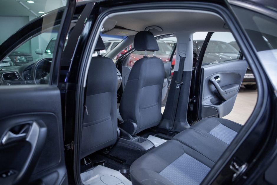 Volkswagen Polo, 1.6 л, АТ, 2013 фото 8