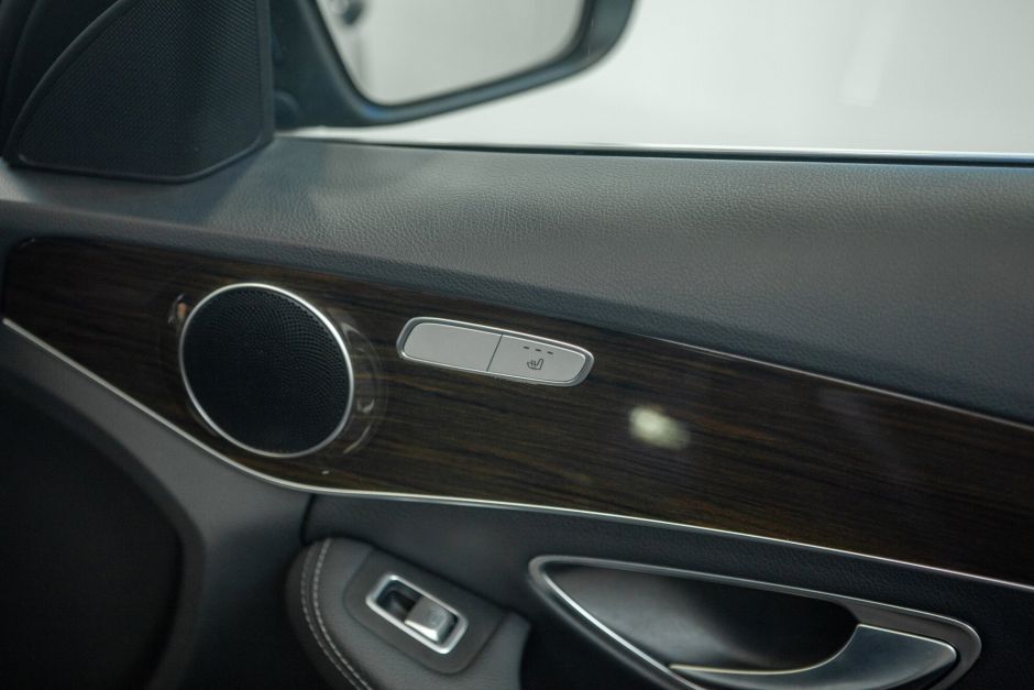 Mercedes-Benz C-класс, 2.0 л, АТ, 2016 фото 2