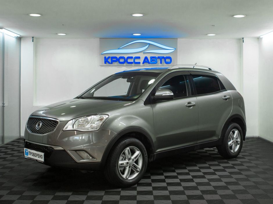 SsangYong Actyon, 2.0 л, АТ, 2011 фото 3
