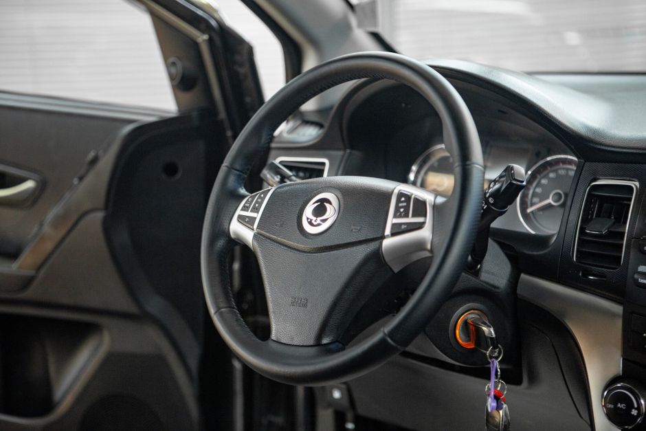 SsangYong Actyon, 2.0 л, АТ, 2011 фото 12