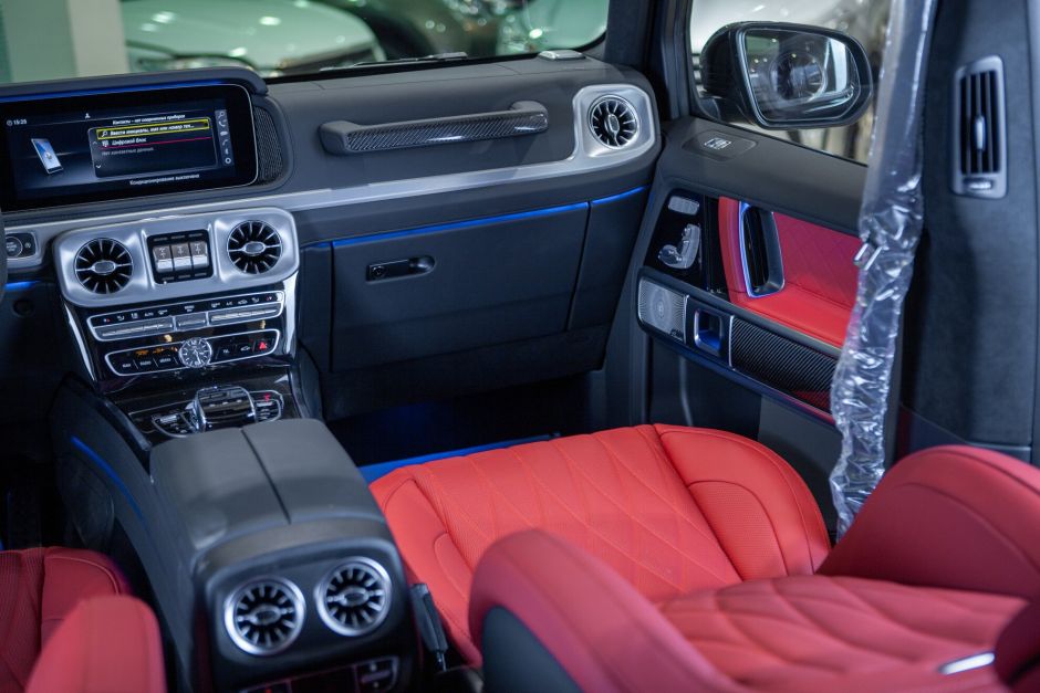 Mercedes-Benz G-класс AMG, АТ, 2023 фото 32