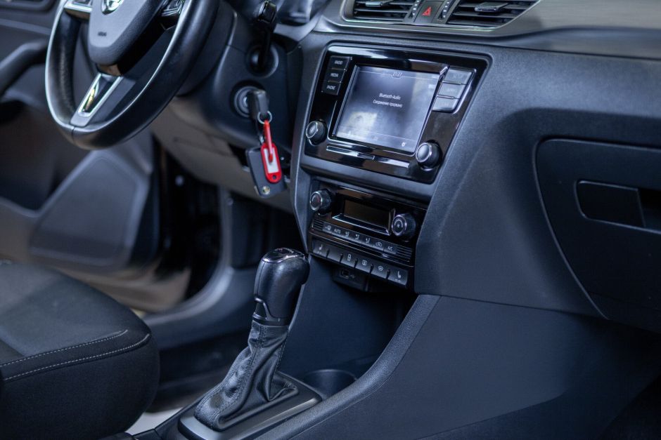 Skoda Rapid, АТ, 2018 фото 14