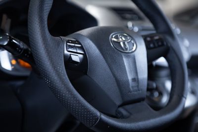 Toyota RAV4, CVT, 2010 фото 12