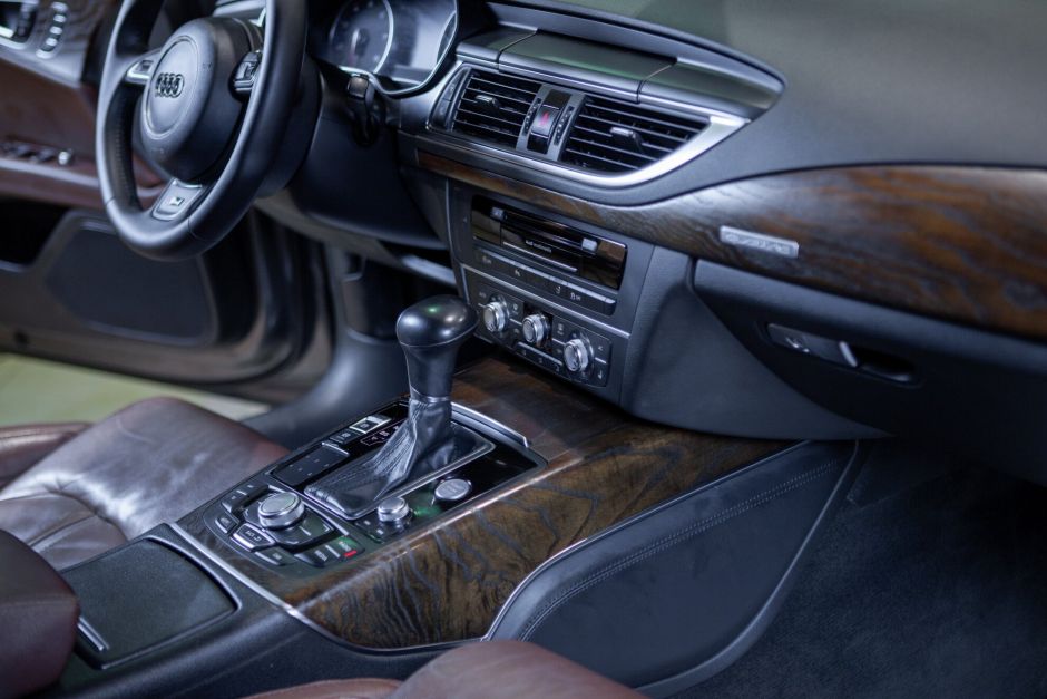 Audi A7, Робот, 2011 фото 15