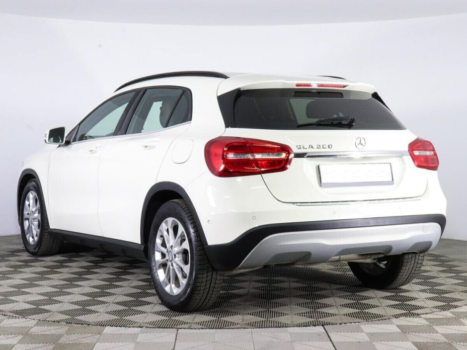 Mercedes-Benz GLA, 1.6 л, Робот, 2014 фото 6